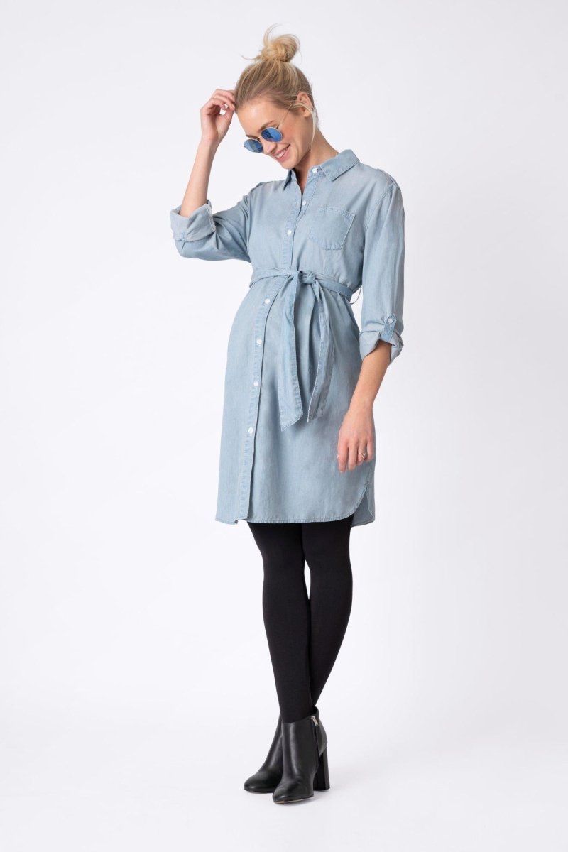 Justine denim kjole til gravid fra Seraphine#SeraphineDressBuump
